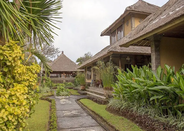 Matahari Terbit Bali Hotel Nusa Dua (Bali)