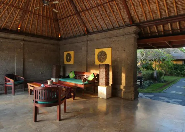 Hotel Matahari Terbit Bali 3*